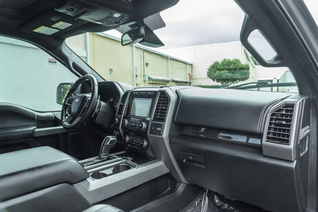2018 Ford F-150 Raptor photo 24