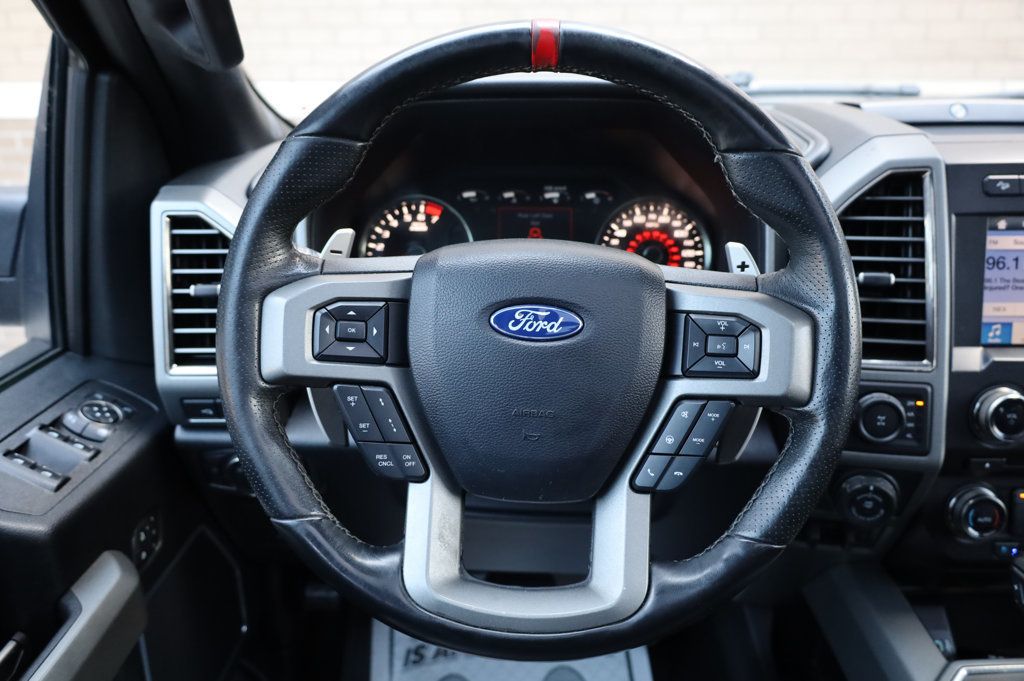 2018 Ford F-150 Raptor photo 24
