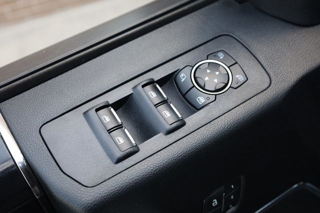 2018 Ford F-150 Raptor 4WD SuperCrew 5.5' Box w/ $16k in options! - 22898877 - 37