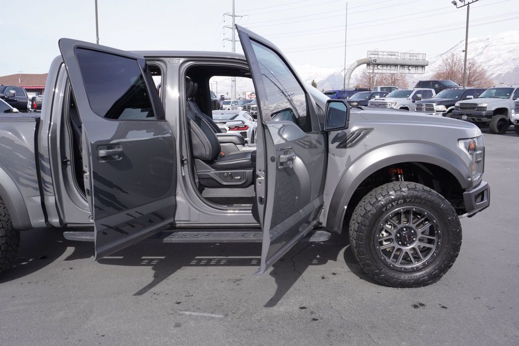 2018 Ford F-150 ROUSH RAPTOR - 22781478 - 25