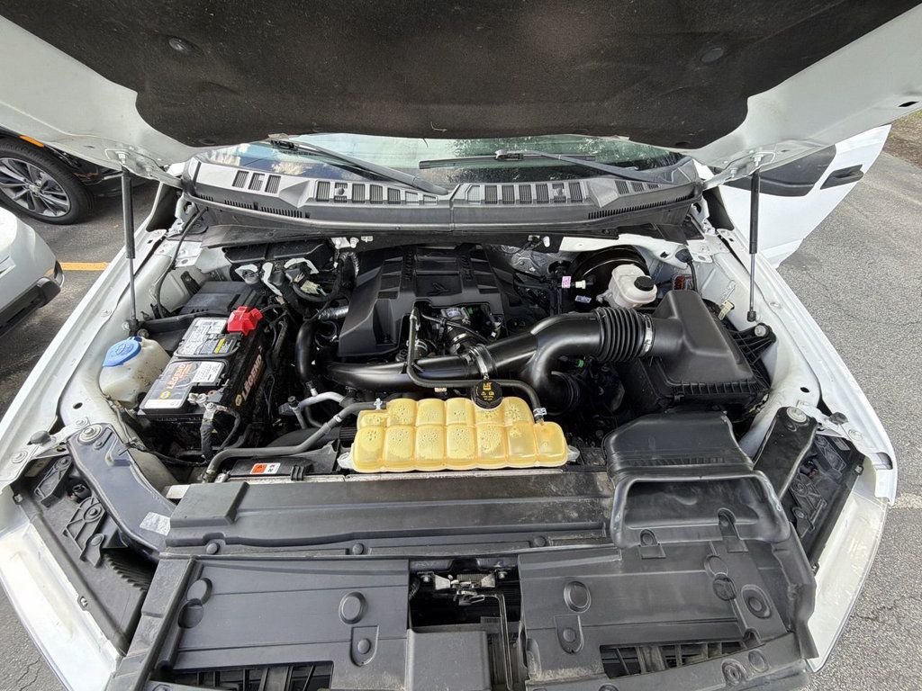 Ford F-150 SUPER CAB photo 11