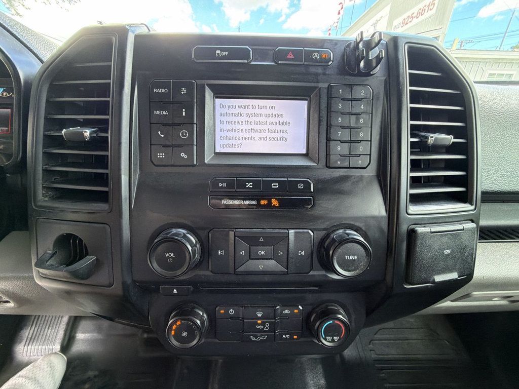 Ford F-150 SUPER CAB photo 17