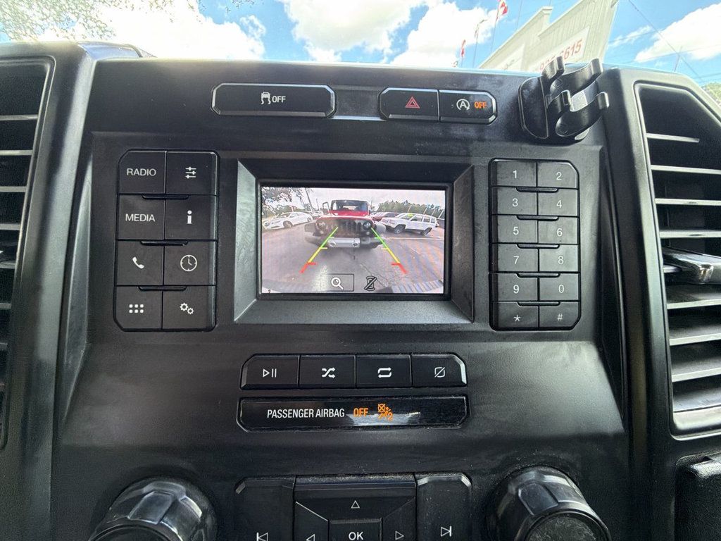 Ford F-150 SUPER CAB photo 18