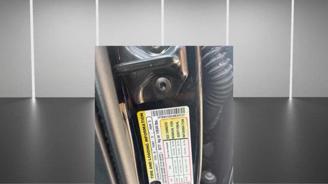 2018 Ford F-150 XL - 23063704 - 18