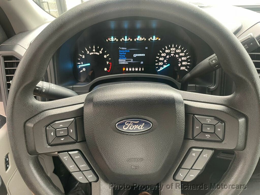 2018 Ford F-150 XL 4WD Reg Cab 6.5' Box - 23053768 - 9