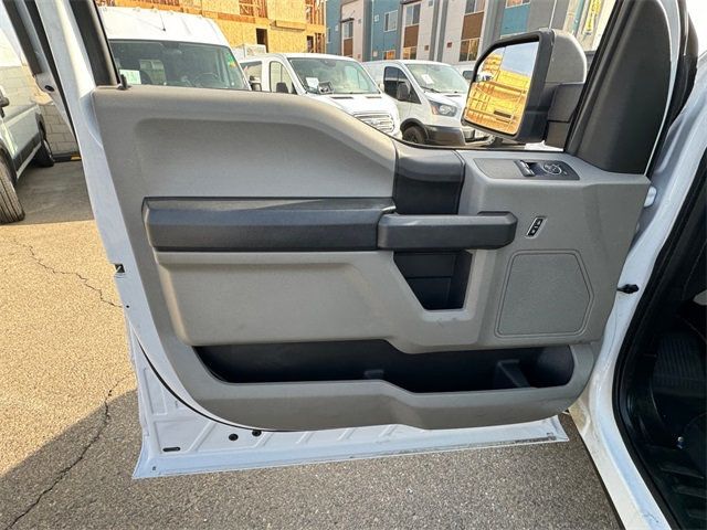 2018 Ford F-150 XL 4WD Reg Cab 8' Box - 22229948 - 23
