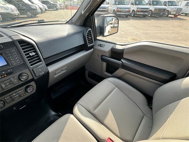2018 Ford F-150 XL 4WD Reg Cab 8' Box - 22229948 - 29