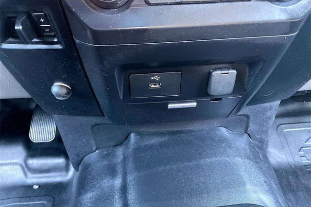 2018 Ford F-150 XL 4WD SuperCrew 5.5' Box - 22986427 - 24