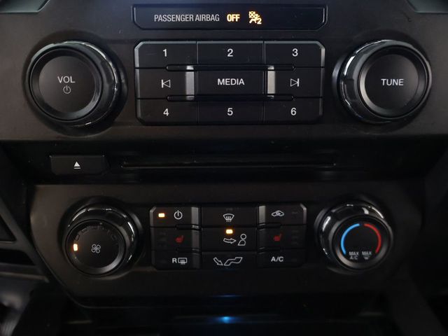 2018 Ford F-150 XLT - 23067720 - 43