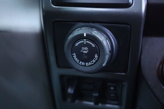 2018 Ford F-150 XLT - 23069415 - 40