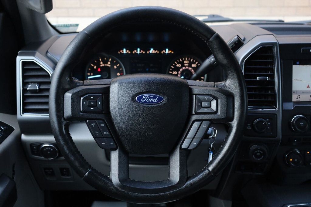 Ford F-150 photo 31