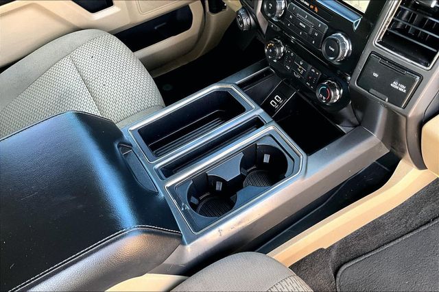 2018 Ford F-150 XLT - 23043711 - 29