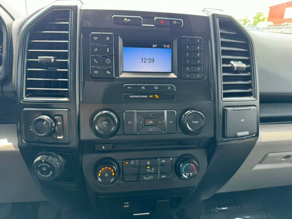 2018 Ford F-150 XLT 2WD Reg Cab 8' Box - 22873454 - 10