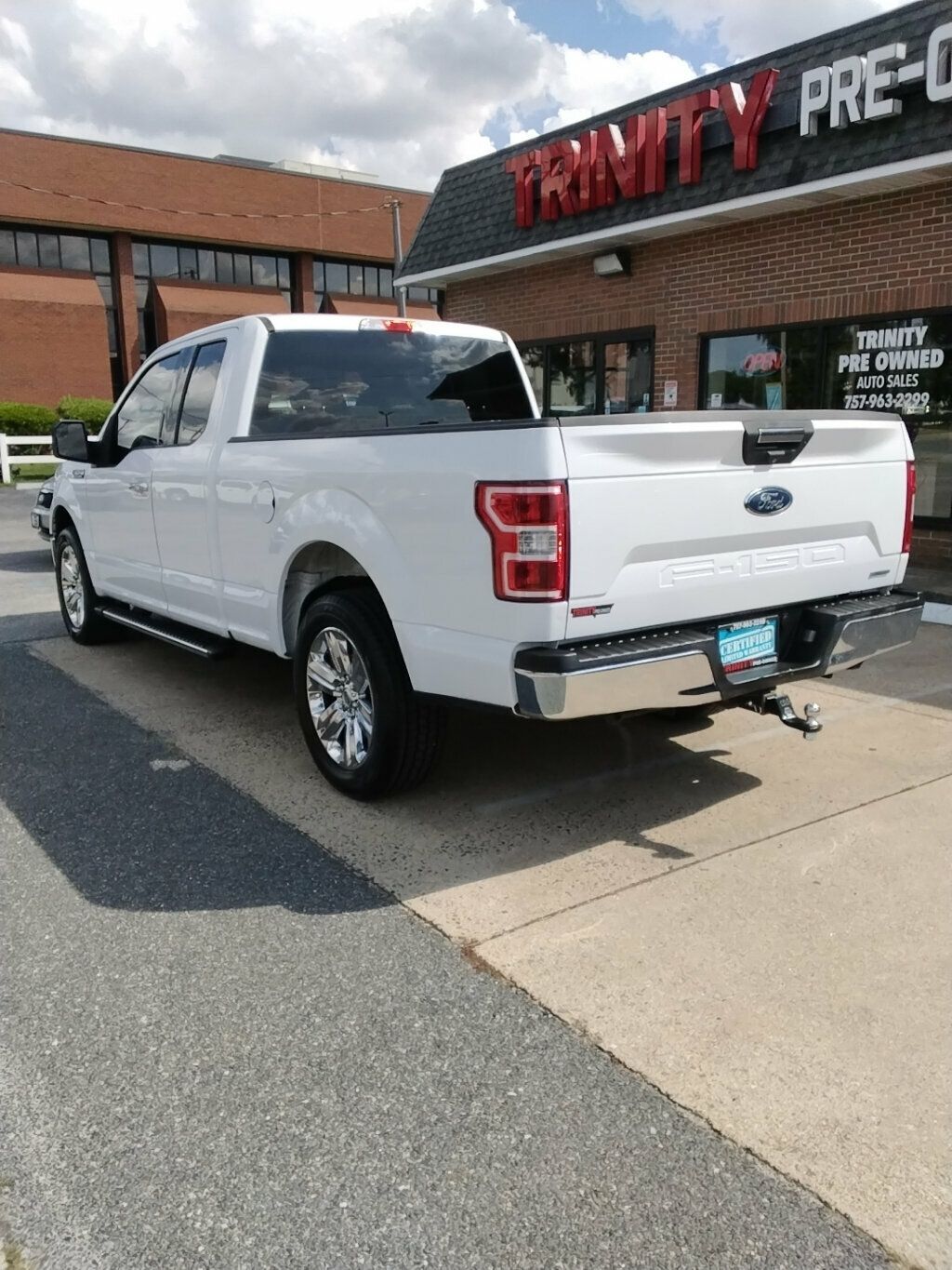2018 Ford F-150 XLT photo 2