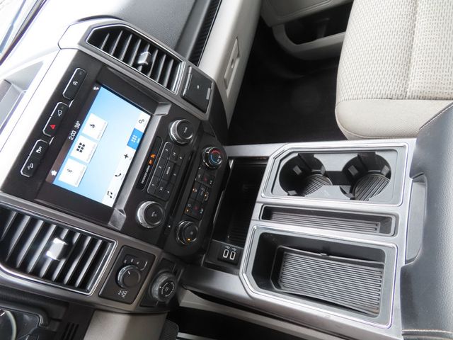 2018 Ford F-150 XLT 4WD SuperCrew 5.5' Box - 22988236 - 38