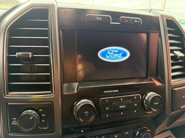 2018 Ford F-150 XLT 4WD SuperCrew 5.5' Box - 23007048 - 24