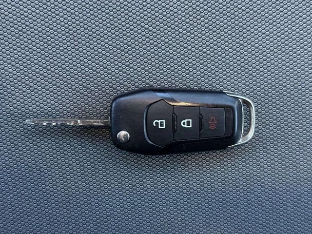 2018 Ford F-150 XLT 4WD SuperCrew 5.5' Box - 22974795 - 31