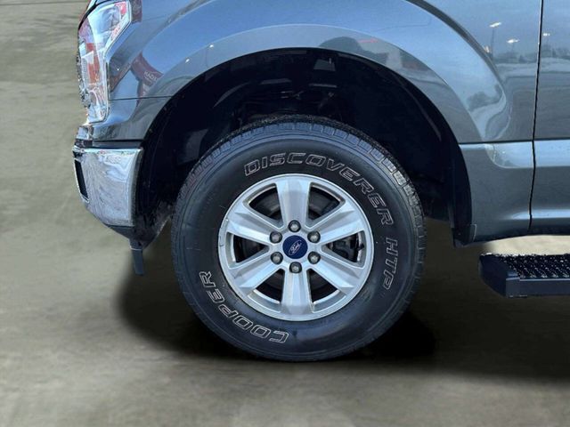 2018 Ford F-150 XLT 4WD SuperCrew 5.5' Box - 22974795 - 33