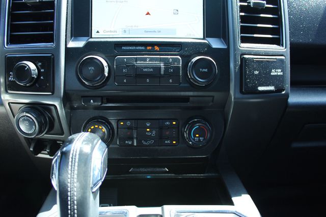 2018 Ford F-150 XLT 4WD SuperCrew 5.5' Box - 23028882 - 18