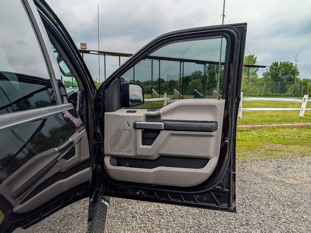 2018 Ford F-150 XLT 4WD SuperCrew 5.5' Box - 23071241 - 12
