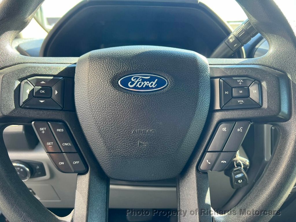 2018 Ford F-150 XLT 4WD SuperCrew 5.5' Box - 22315384 - 16