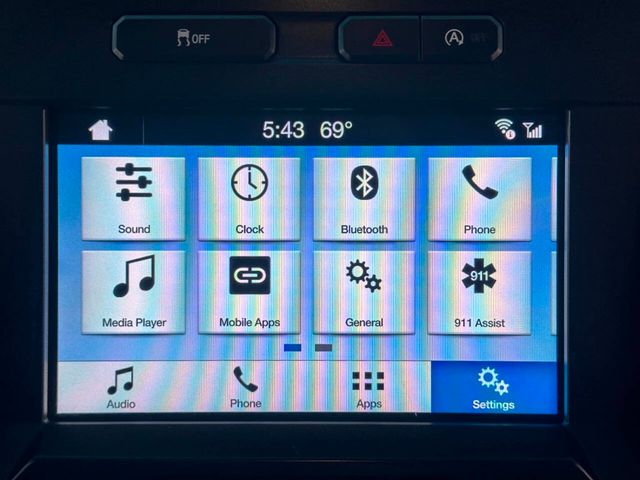 2018 Ford F-150 XLT 4x4 4dr SuperCrew 5.5 ft. SB - 22956486 - 39