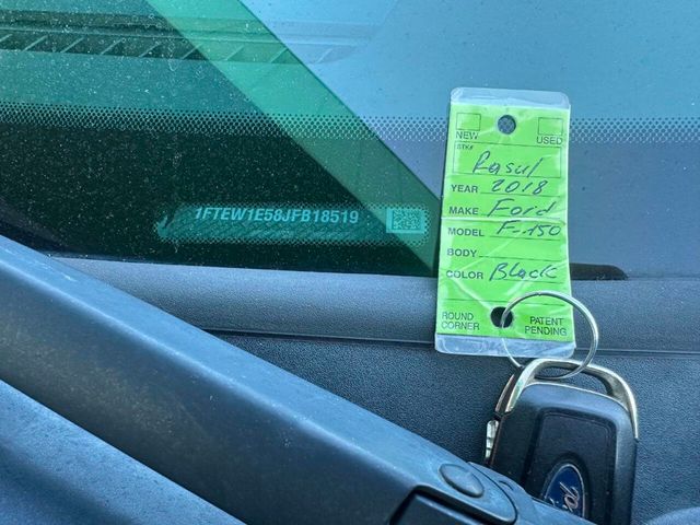 2018 Ford F-150 XLT 4x4 4dr SuperCrew 5.5 ft. SB - 22956486 - 42