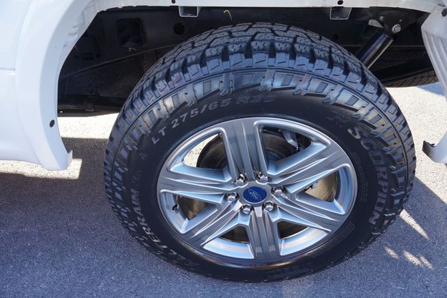 2018 Ford F-150 XLT, 4X4, PREMIUM WHEELS, PANO MOON ROOF, NAVIGATION - 23091082 - 12