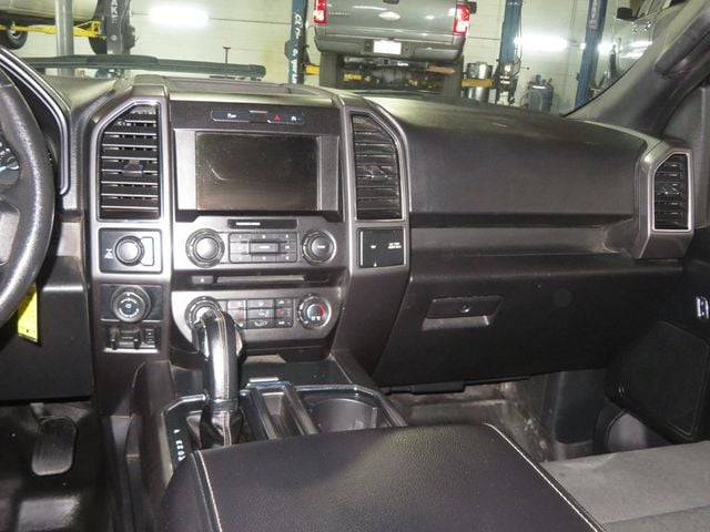 2018 Ford F-150 XLT LIFTED 4X4 EXTRA CLEAN NEW TIRES 1OWNER SUPERCREW  - 23014410 - 39