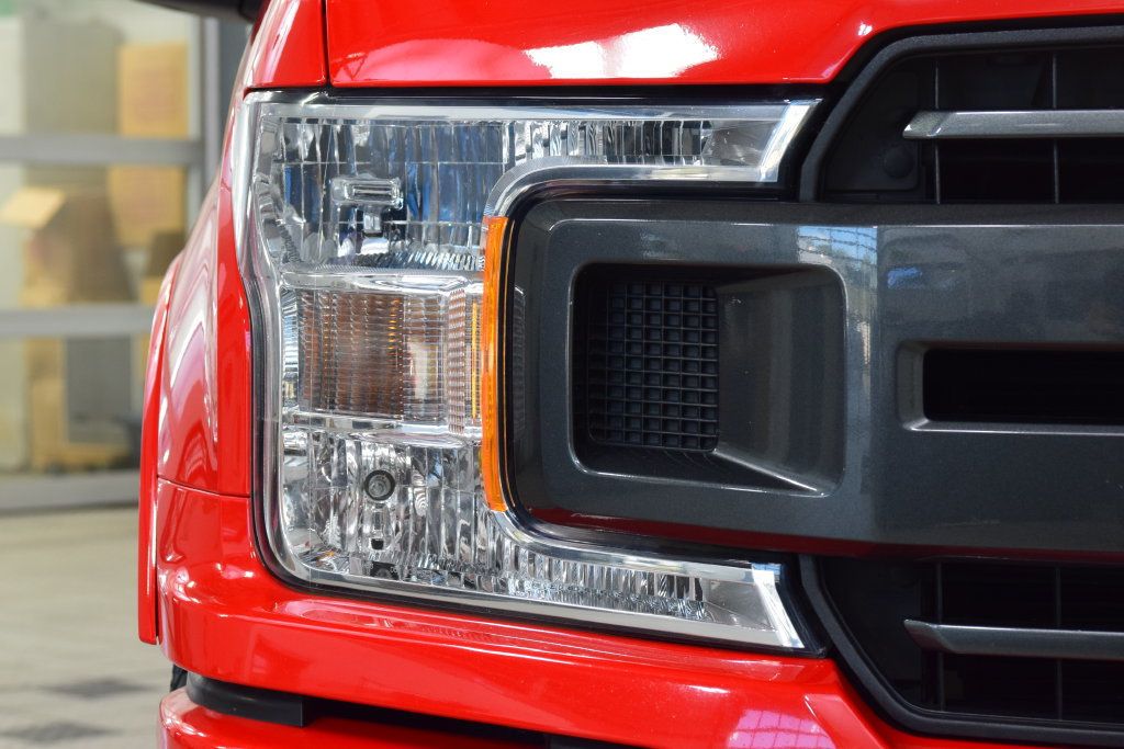2018 Ford F-150 XLT Sport - 23087915 - 9