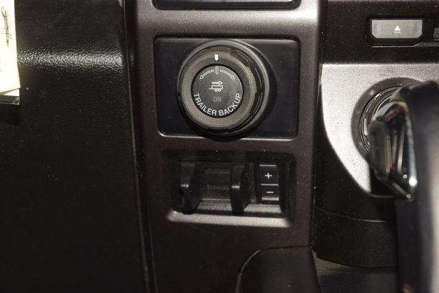 2018 Ford F-150 XLT Sport - 23087915 - 29