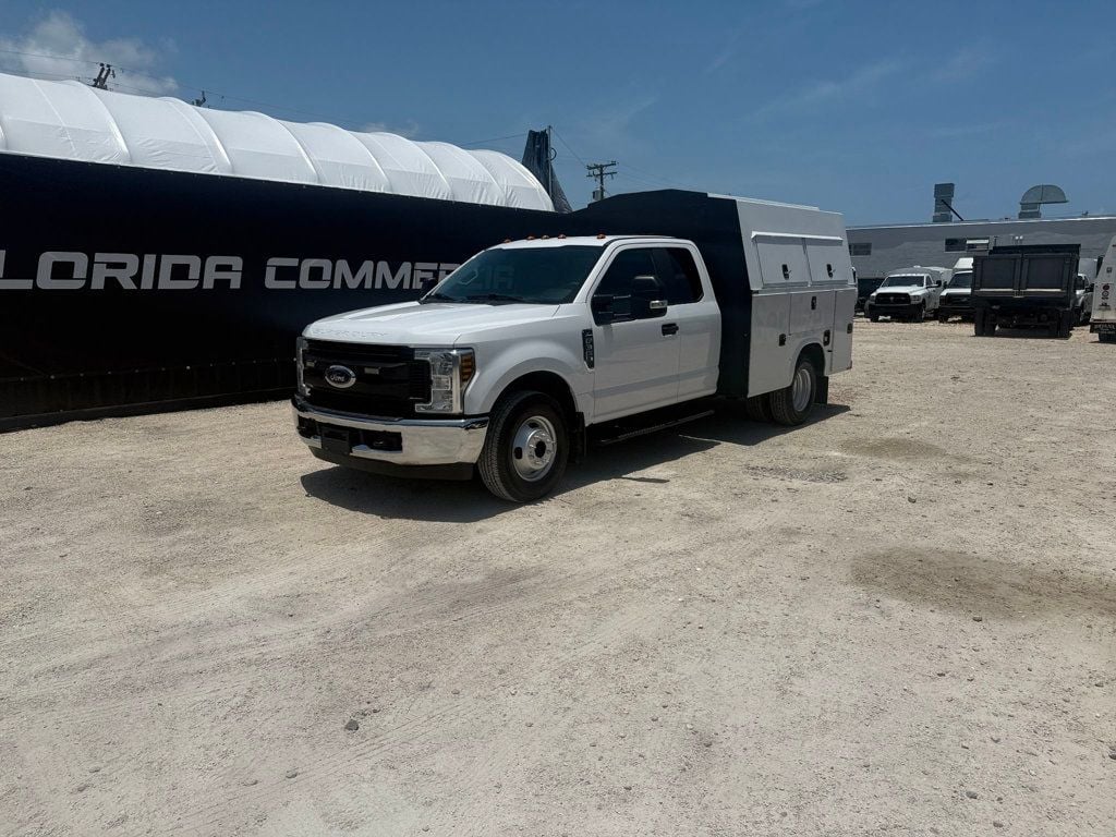 2018 Ford F-350 Super Duty Chassis Cab