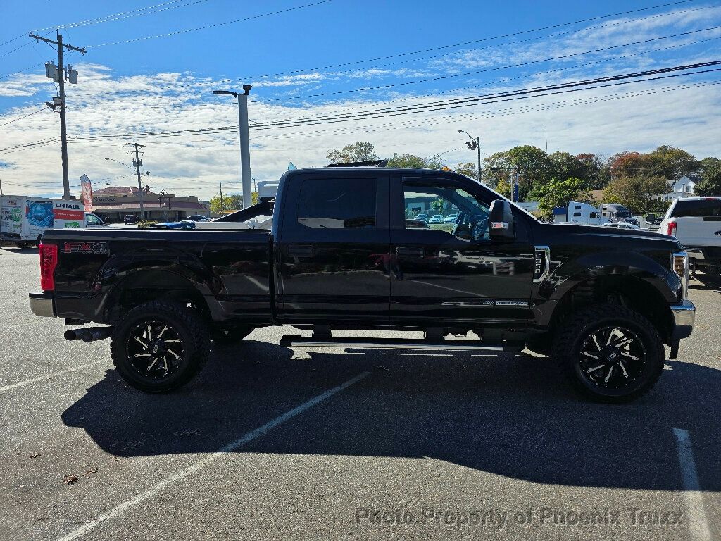 2018 Ford F-350 photo 4
