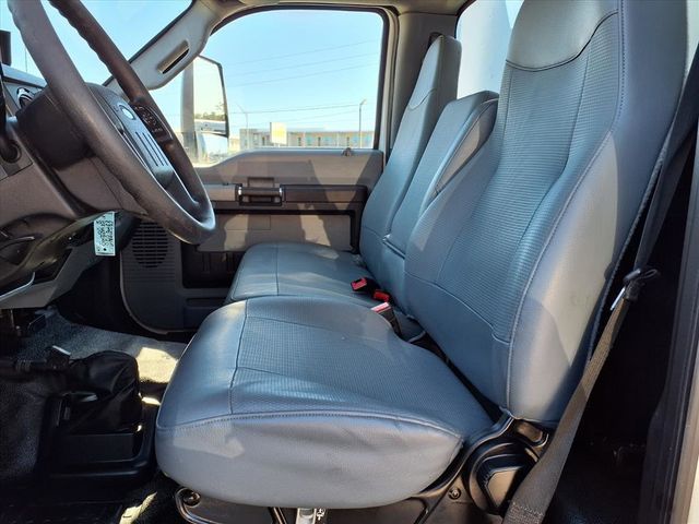 2018 Ford F-650 SD 16' Box Truck w/Liftgate - 22971151 - 13