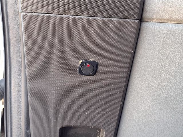 2018 Ford F-650 SD 16' Box Truck w/Liftgate - 22971151 - 31