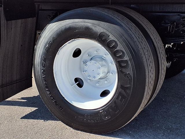 2018 Ford F-650 SD 16' Box Truck w/Liftgate - 22971151 - 39