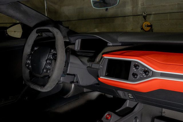 2018 Ford GT  - 22850359 - 18