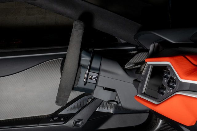 2018 Ford GT  - 22850359 - 19