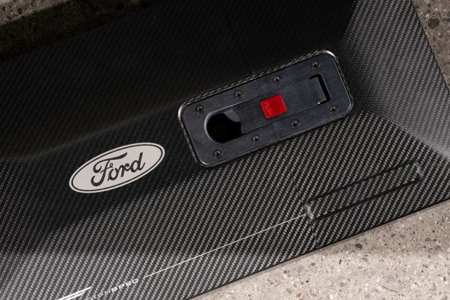 2018 Ford GT  - 22850359 - 76