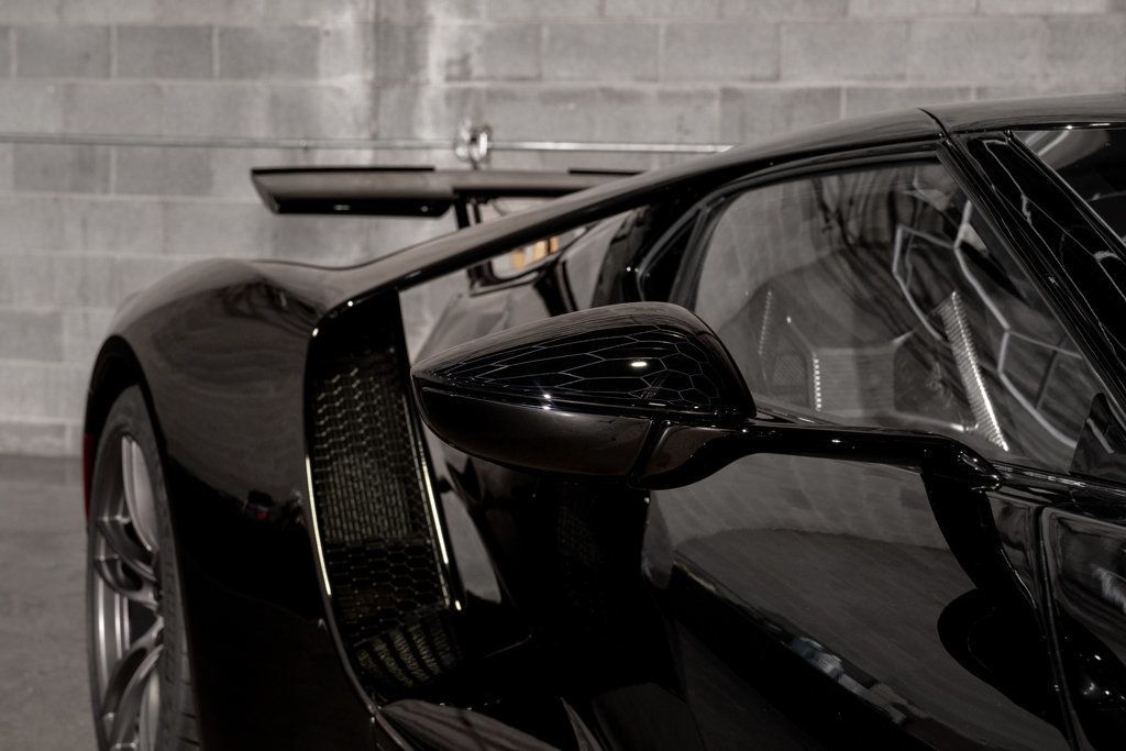 2018 Ford GT photo 39