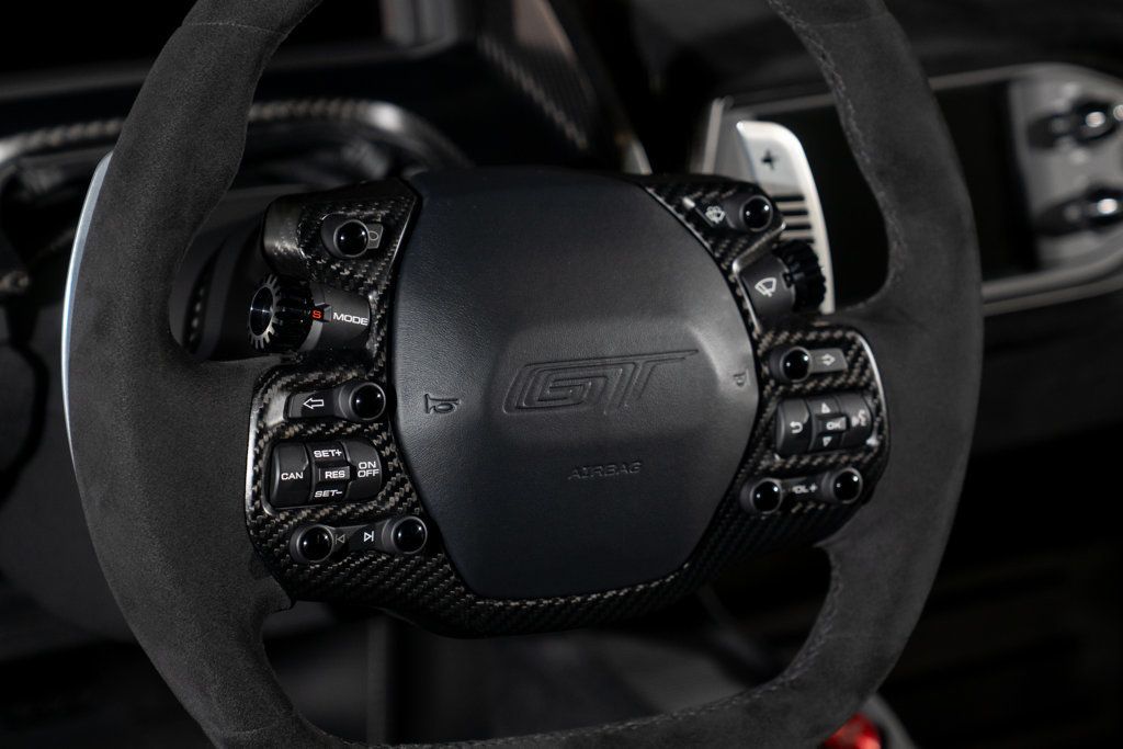 2018 Ford GT photo 9