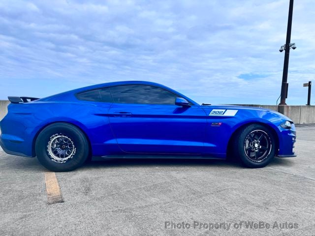 2018 Ford Mustang GT Premium - Photo 13