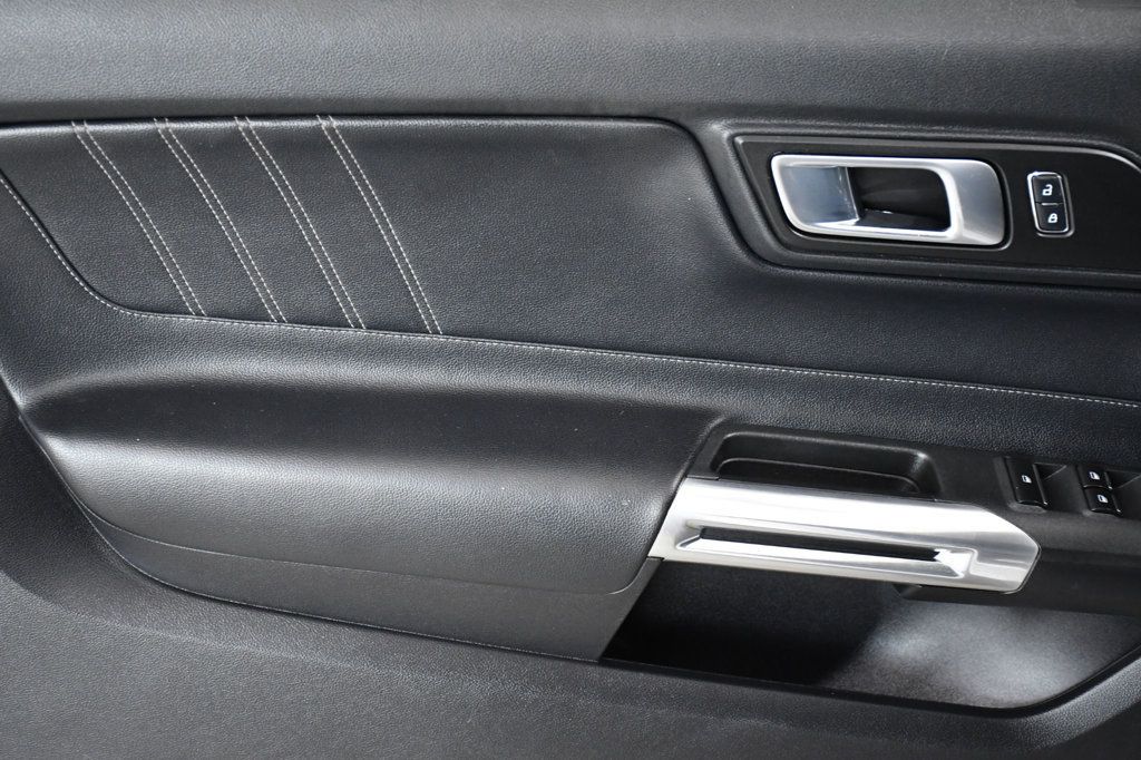 2018 Ford Mustang EcoBoost Convertible - 22982098 - 11