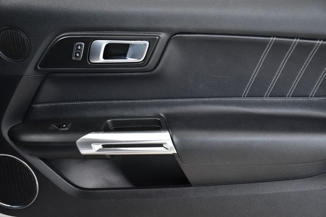 2018 Ford Mustang EcoBoost Convertible - 22982098 - 16