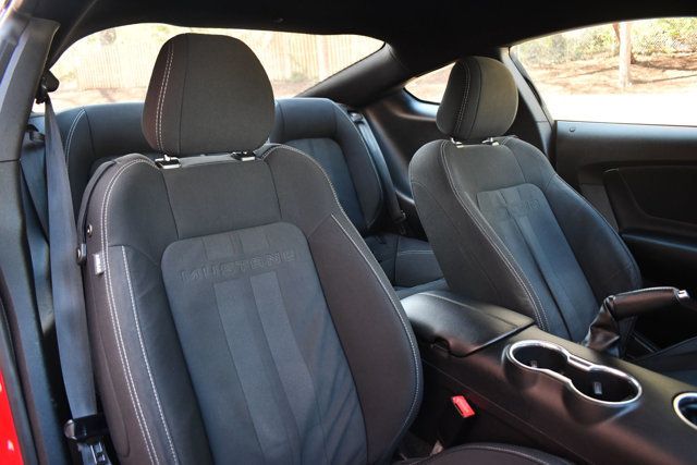 2018 Ford Mustang EcoBoost Fastback - 23004001 - 22