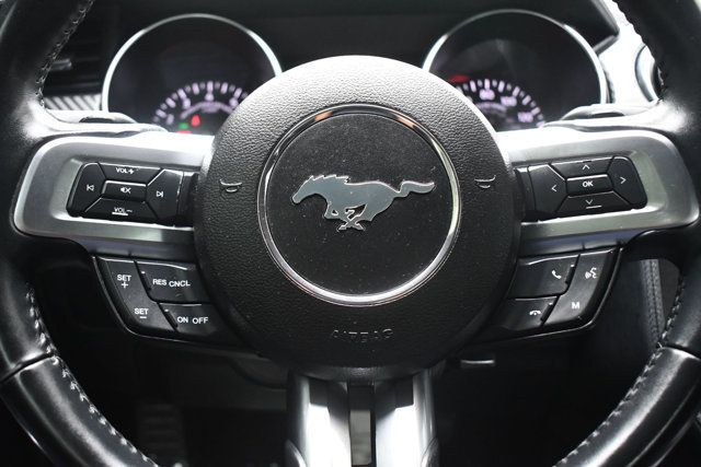 2018 Ford Mustang EcoBoost Fastback - 23039456 - 26