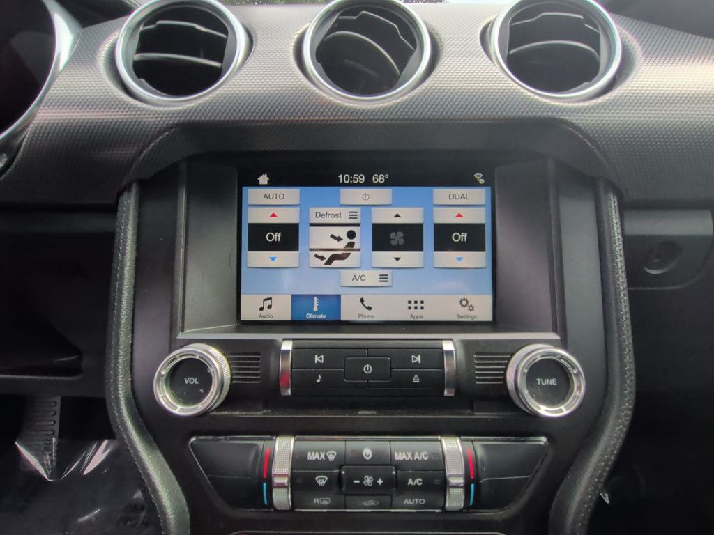 Ford Mustang photo 19