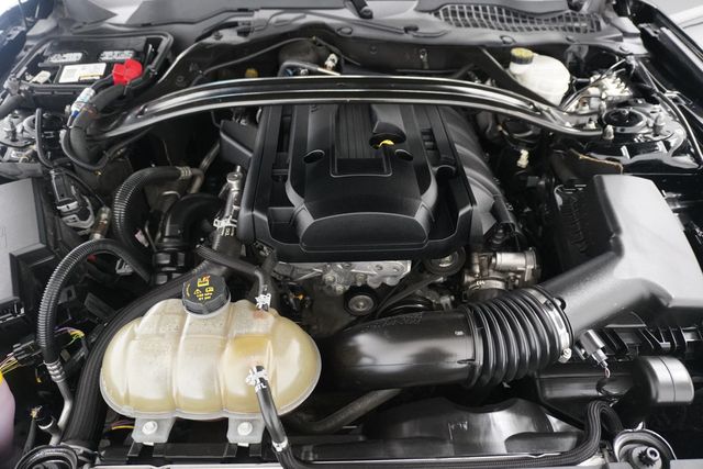 2018 Ford Mustang EcoBoost Fastback - 22896674 - 24