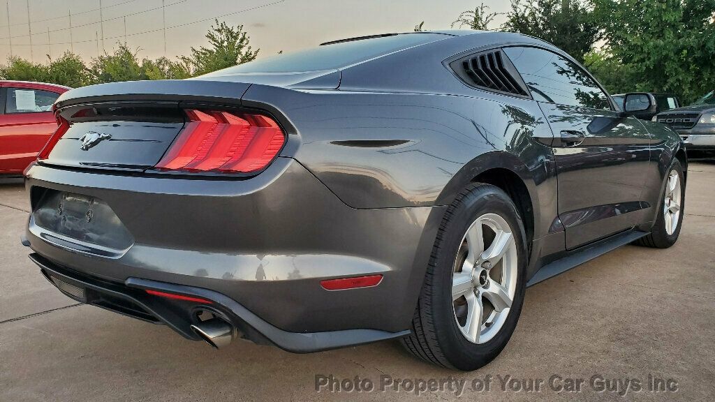 2018 Ford Mustang EcoBoost photo 8