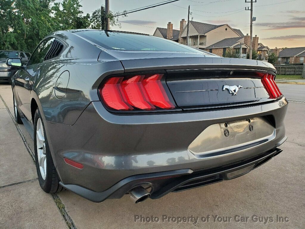 2018 Ford Mustang EcoBoost photo 13